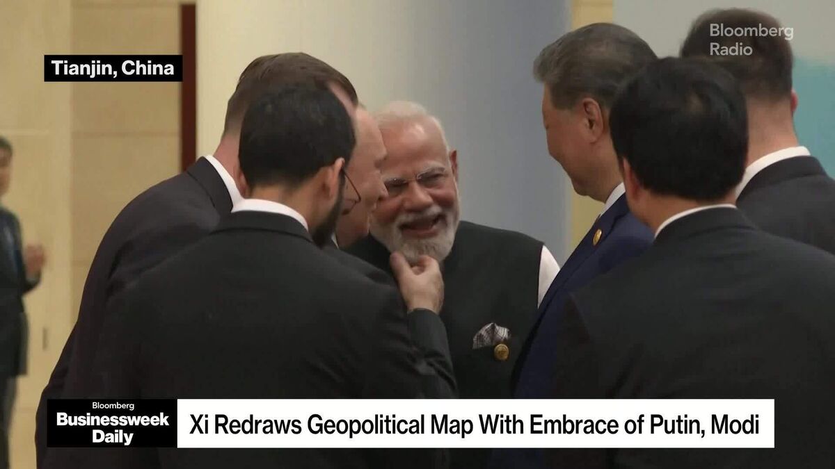China’s Xi Redraws Geopolitical Map, Embracing Putin, Modi