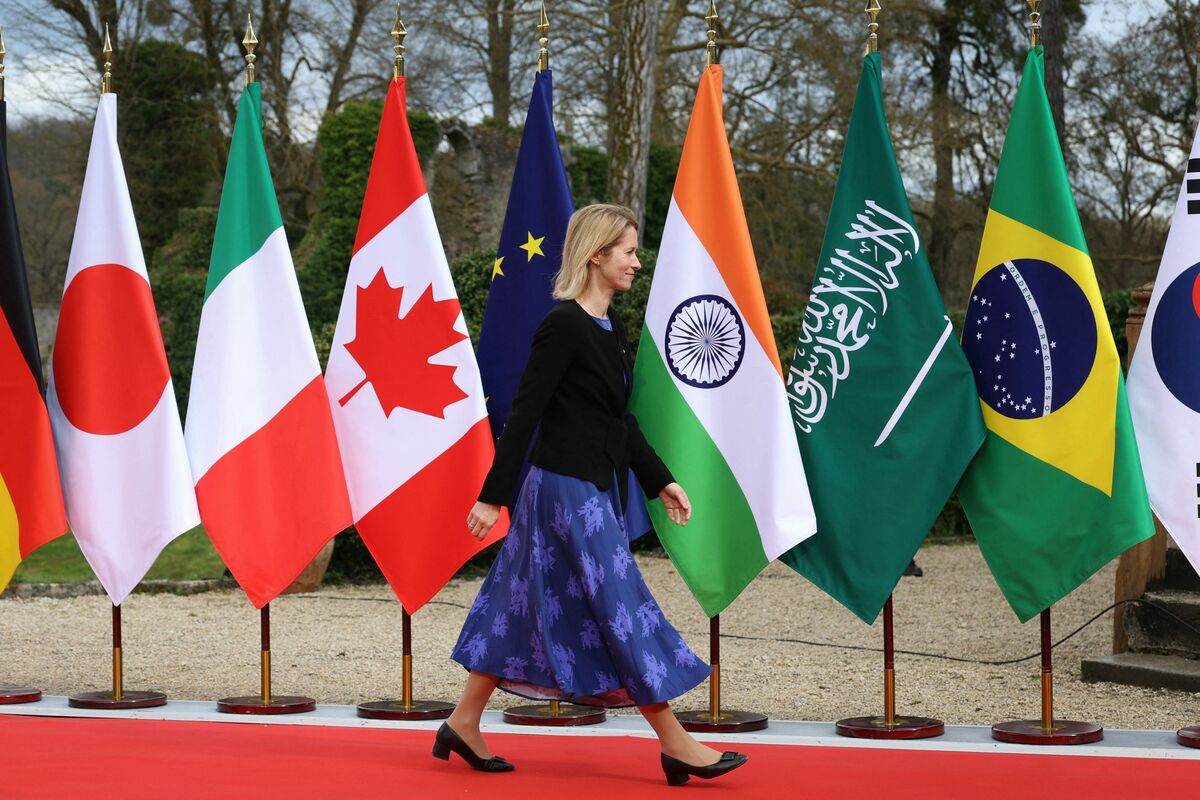 Russia Aids Iran in Targeting Americans, EU Diplomat Claims