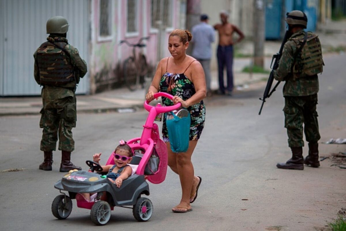 Brazil's Strict Gun Laws Haven't Stopped Its Killers Bloomberg