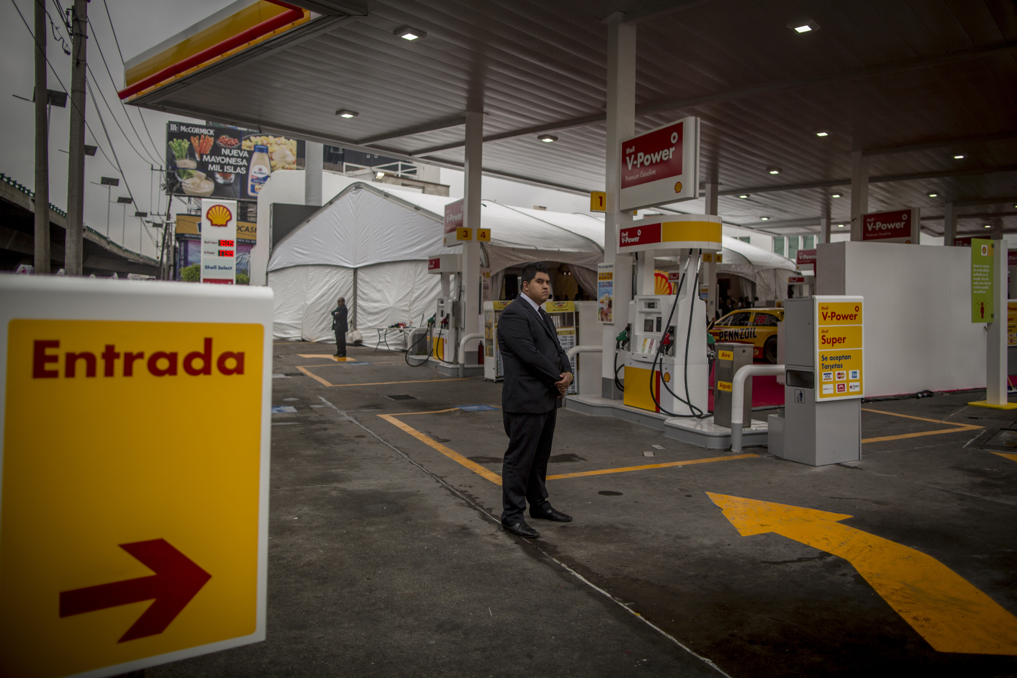 Shell Mexico Opens First Gasoline Station In The Country