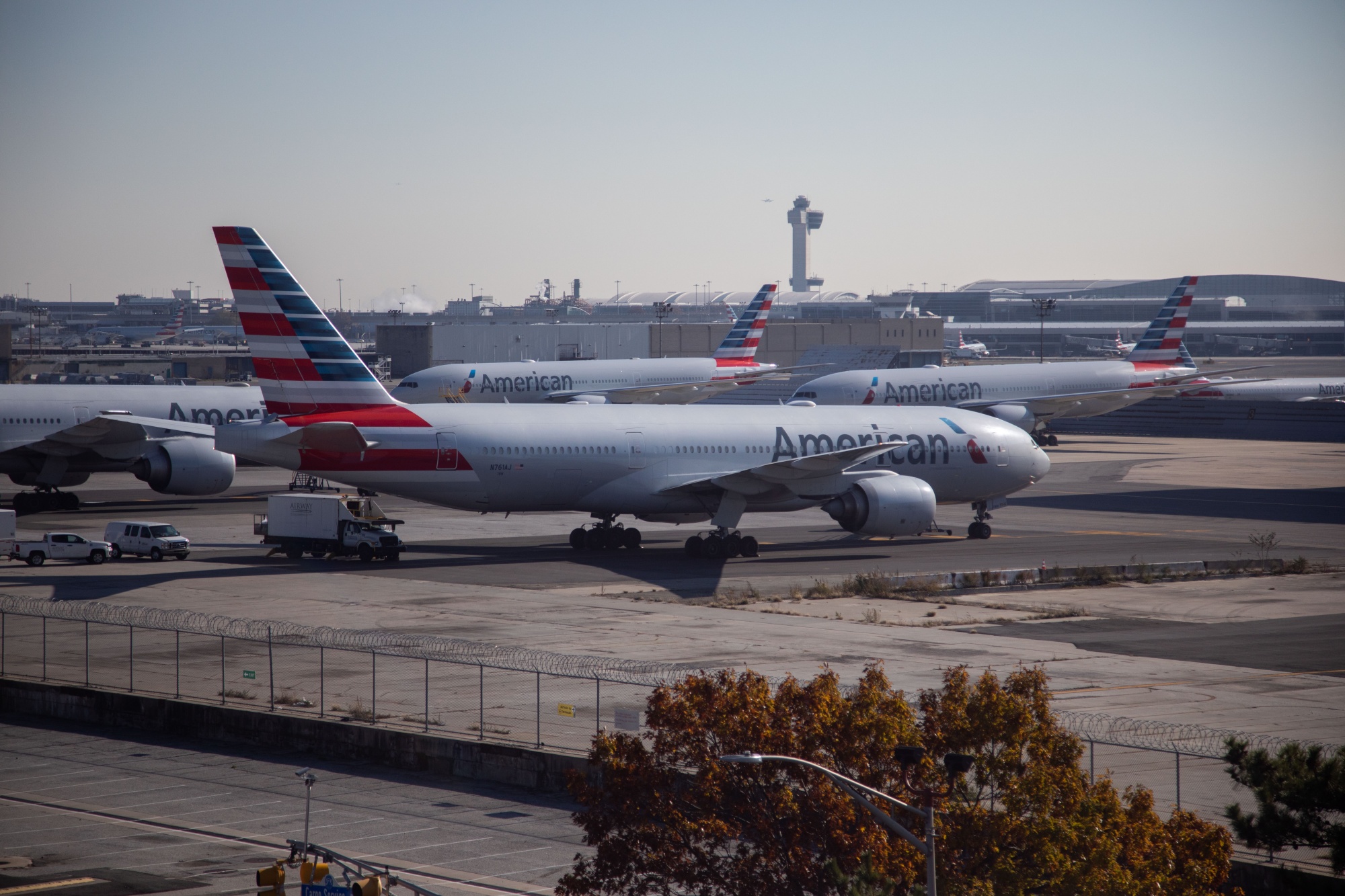 Exec says American Airlines lost track of valuable JFK slots in US Airways  merger