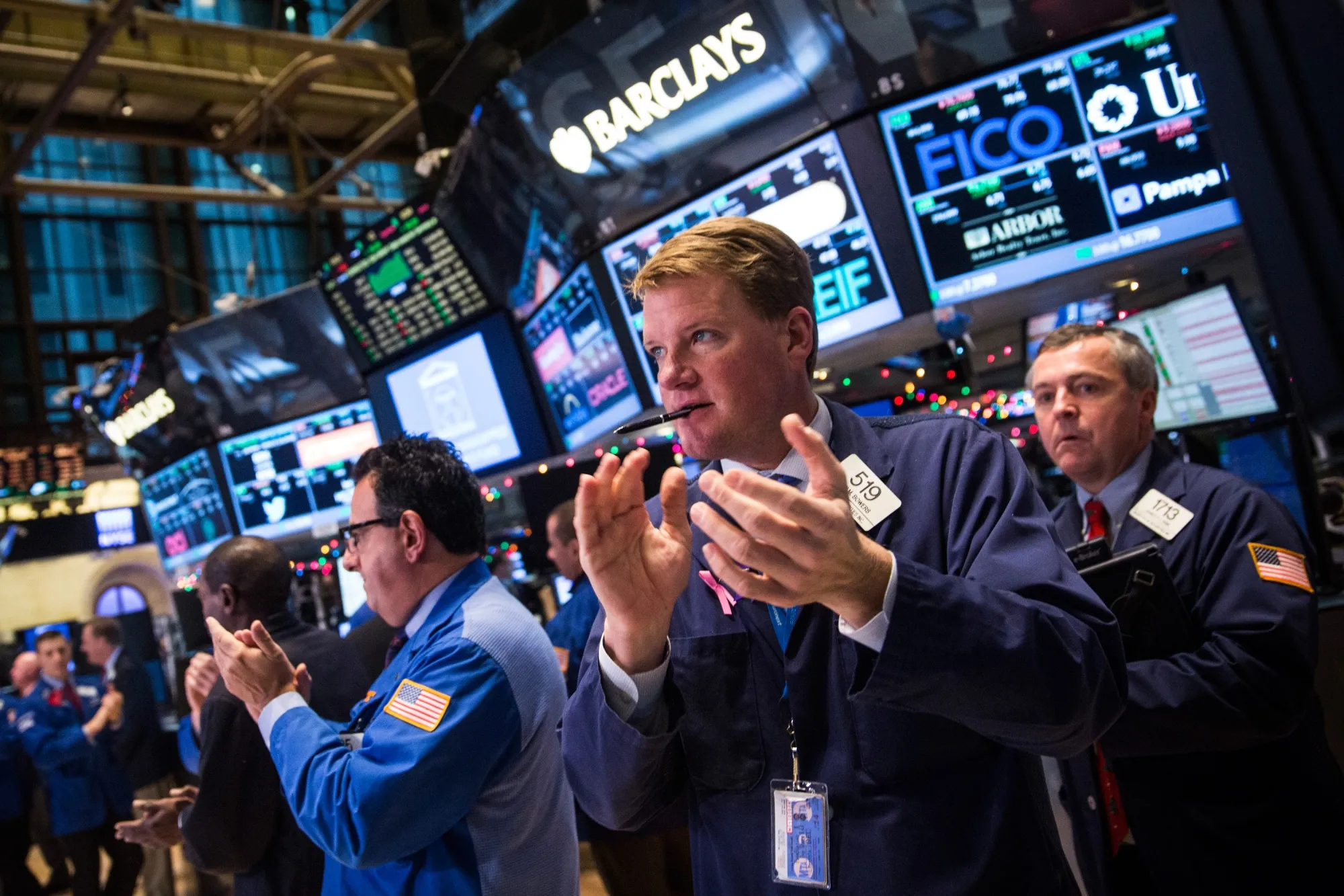 It’s not the Fed’s job to keep these guys clapping.