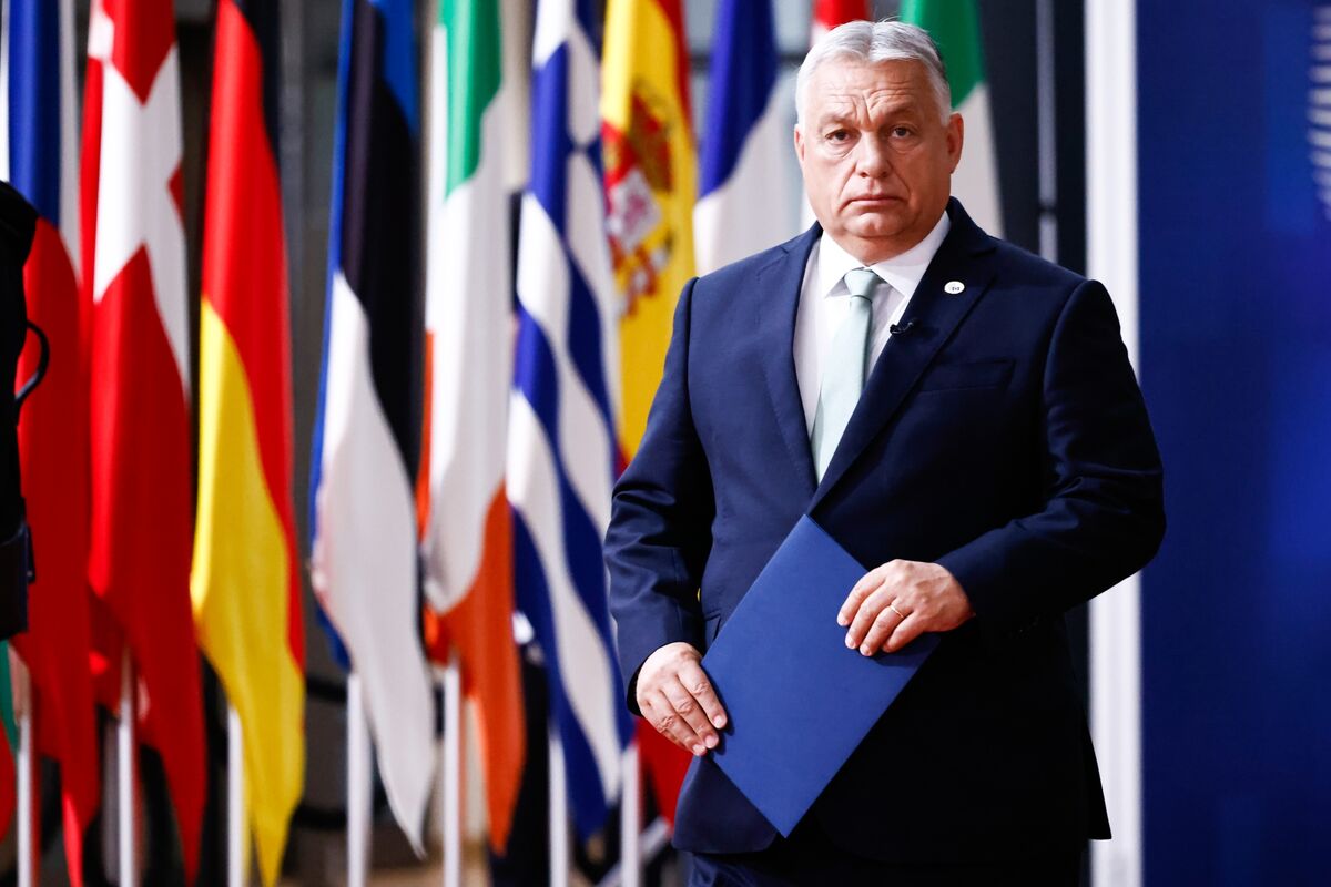 Hungary’s Orban Advocates for Lower Central Bank Interest Rates