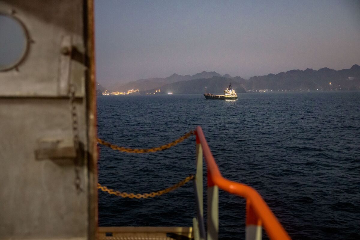 As Americans Sour on War in Iran, Trump Faces a Tough Sell on Latest Deal
