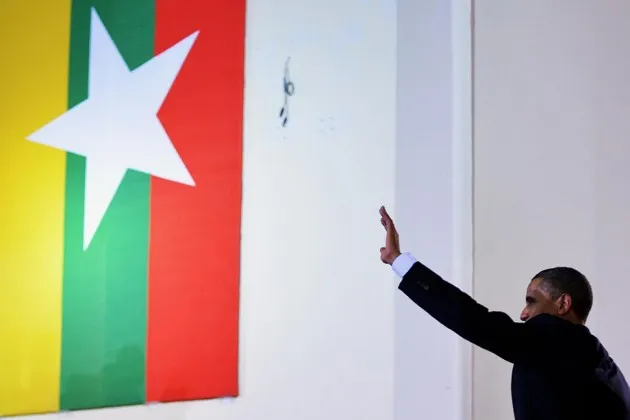 U.S. President Barack Obama waves after speaking at the University of Yangon on Nov. 19, 2012