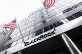 BlackRock Corporate-Bond ETF Extends Outflows in ‘Biggest Pain Trade’