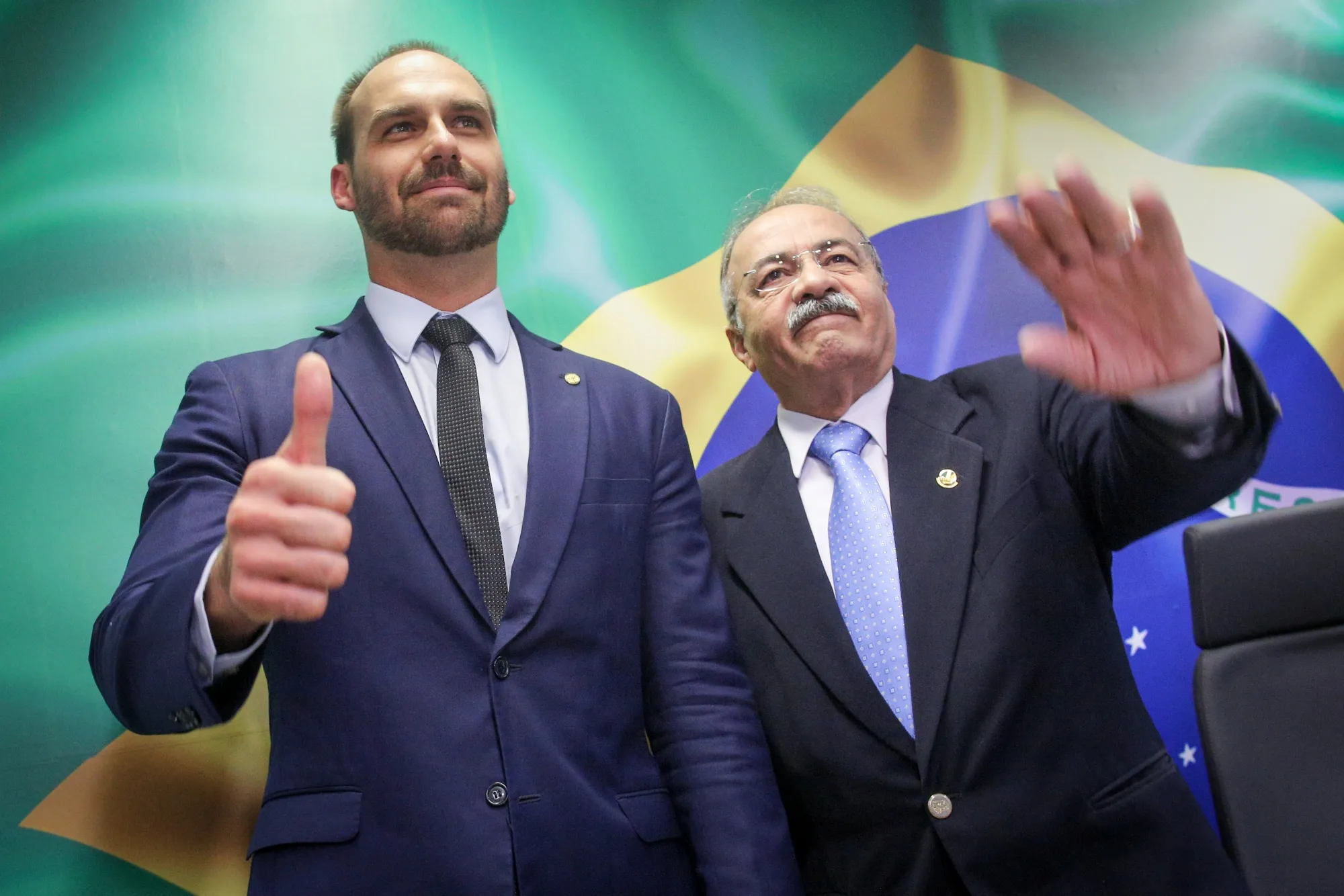 Senator Chico Rodrigues, right, with President Jair Bolsonaro’s son, Congressman Eduardo Bolsonaro, left, in 2019.