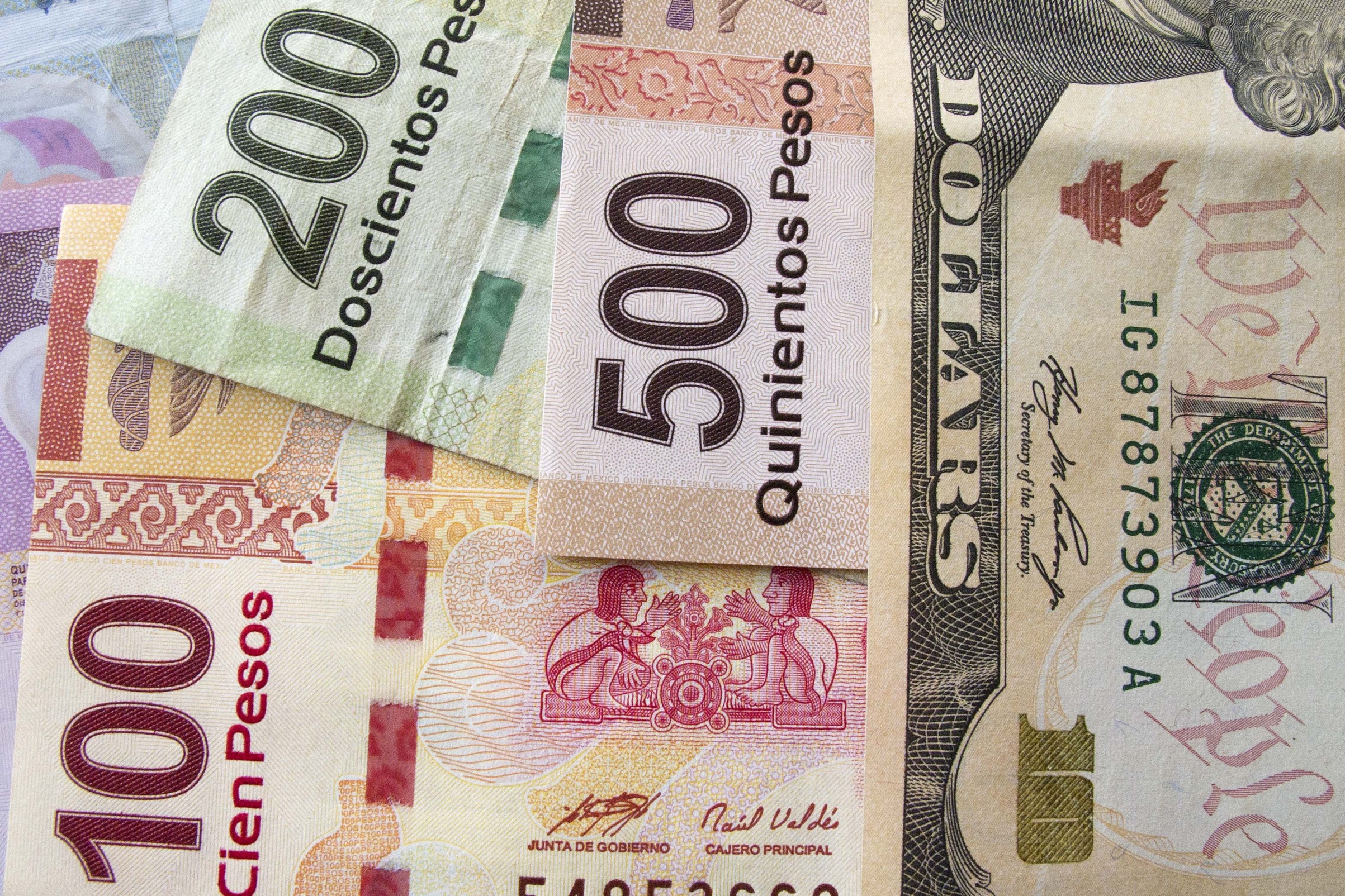 Will The Mexican Peso MXN Keep Falling Traders Bet On End Of Banxico 