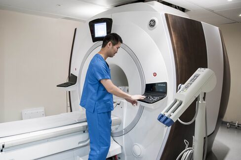 Inside Hong Kong Integrated Oncology Center (HKIOC)