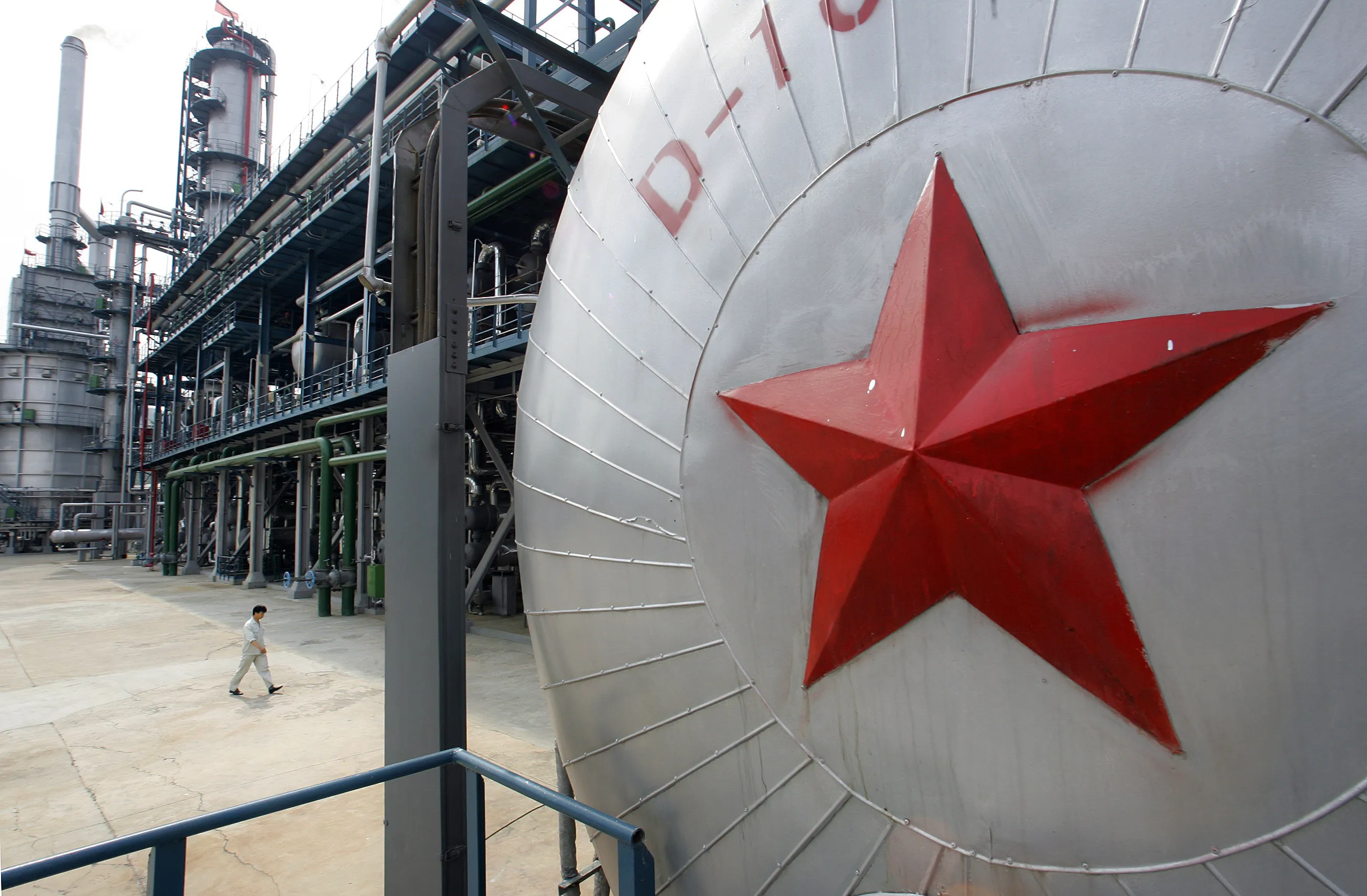 What’s rebalancing the global oil market? A reduction in Chinese imports.