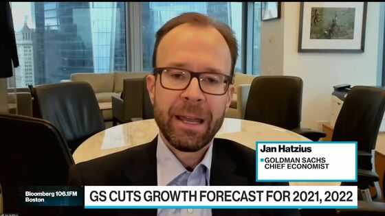 Goldman’s Hatzius Sees No Fed Hike Next Year as Growth Slows