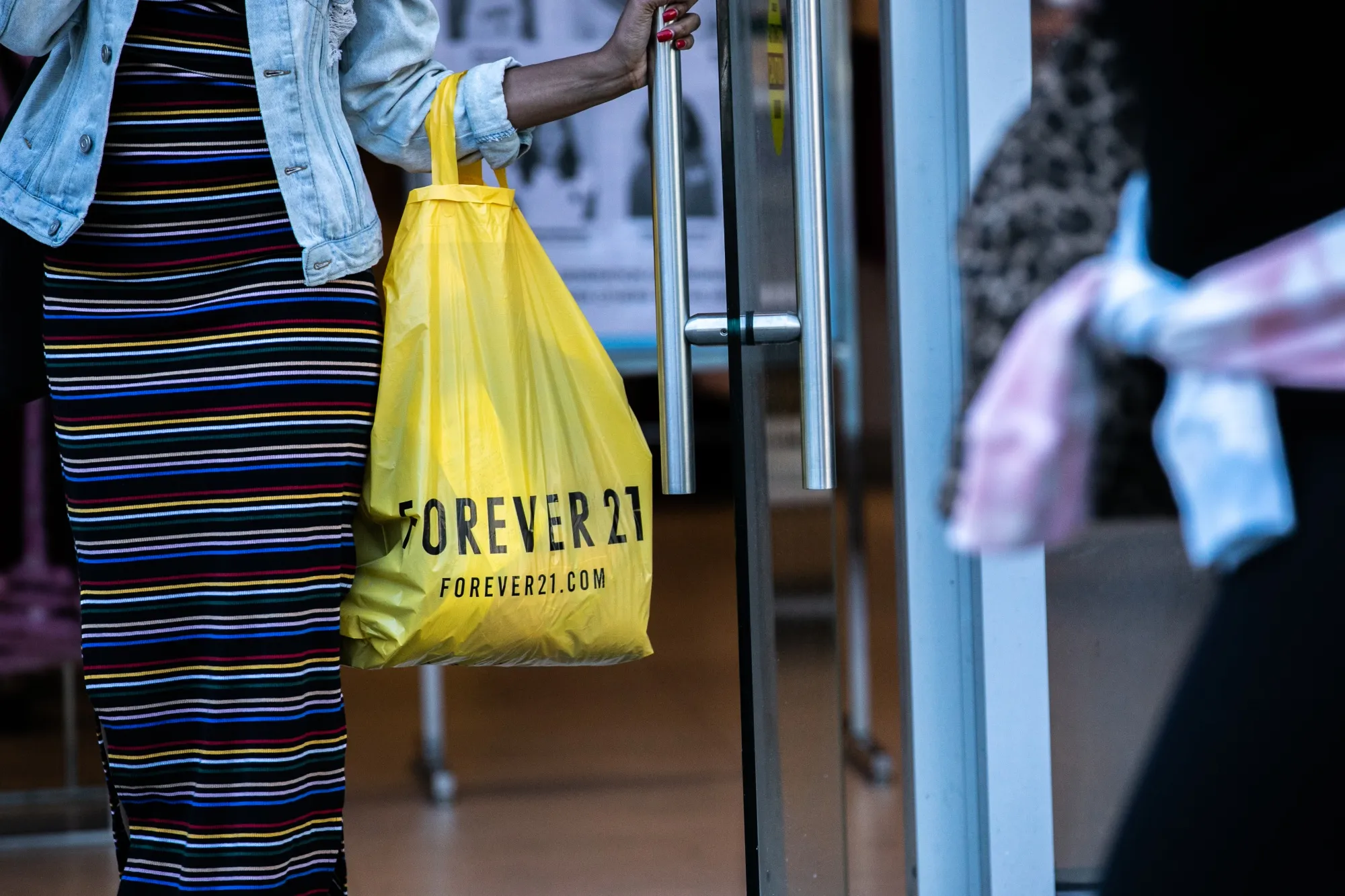 Forever 21 locations As Clothing Store Plans Potential Bankruptcy