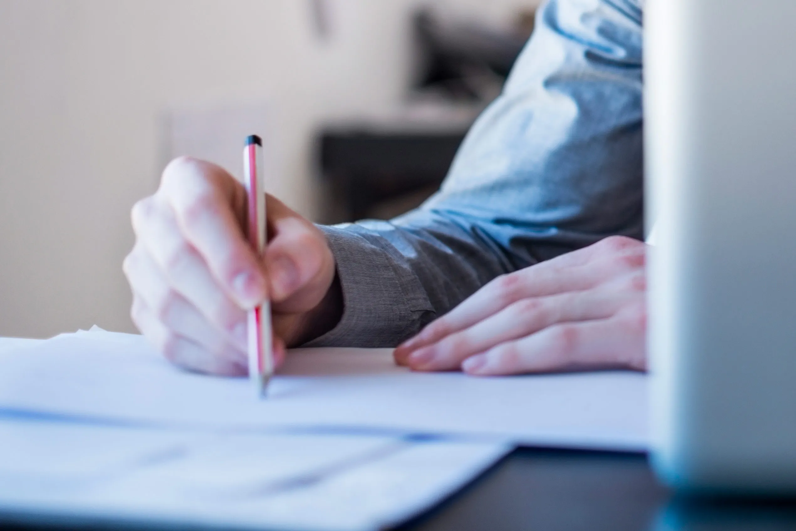 1471941614_ONLINE_PAPERWORK