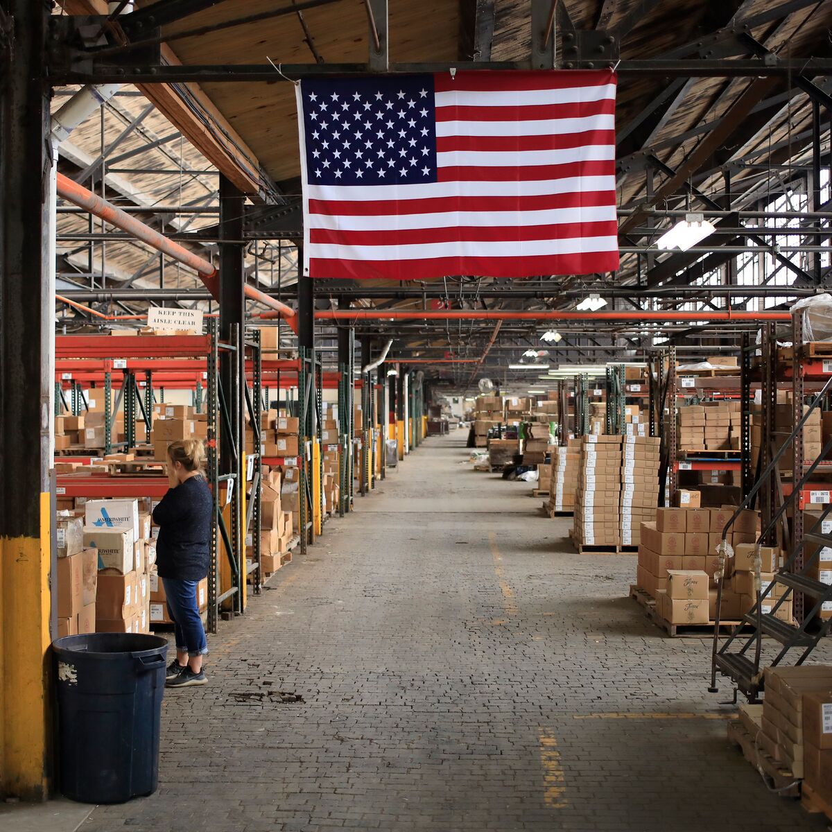 Trump’s Dream of Tariff-Driven Factory Boom Ignores Labor Crunch