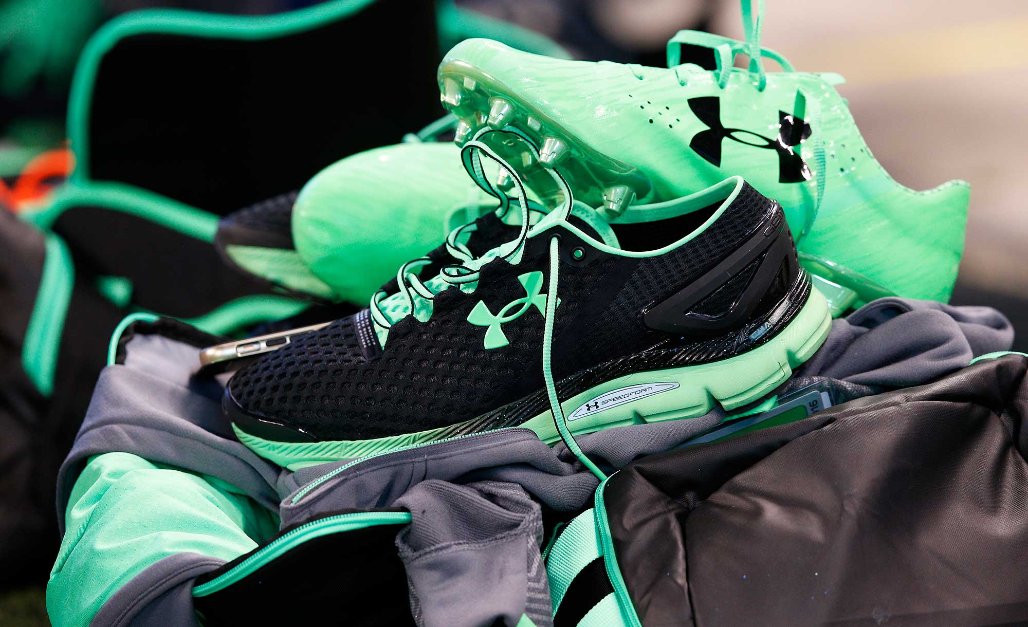 Under Armour Loses Its Footing - Bloomberg