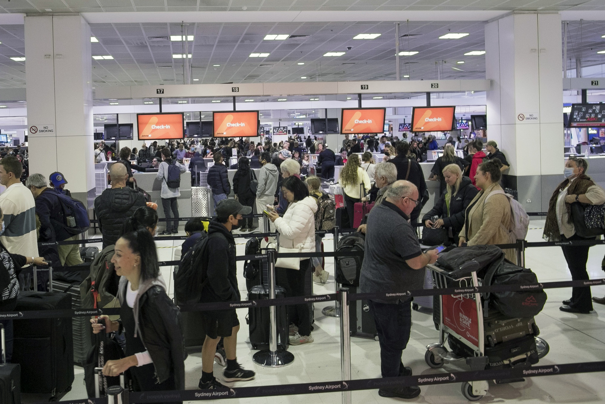 Qantas Check-in Counters At Sydney Airport