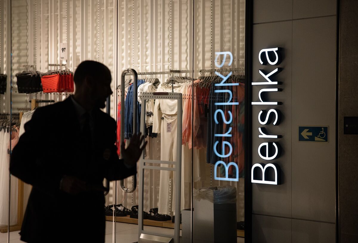 Inditex Goes After American Youth With First US Bershka Stores Inditex Goes After American Youth With First US Bershka Stores