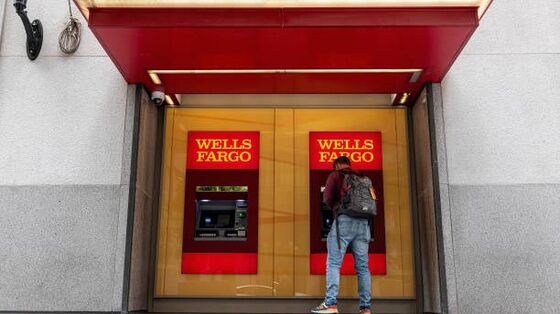 Wells Fargo Regulatory Fixes May Take ‘Several Years,’ CFO Says
