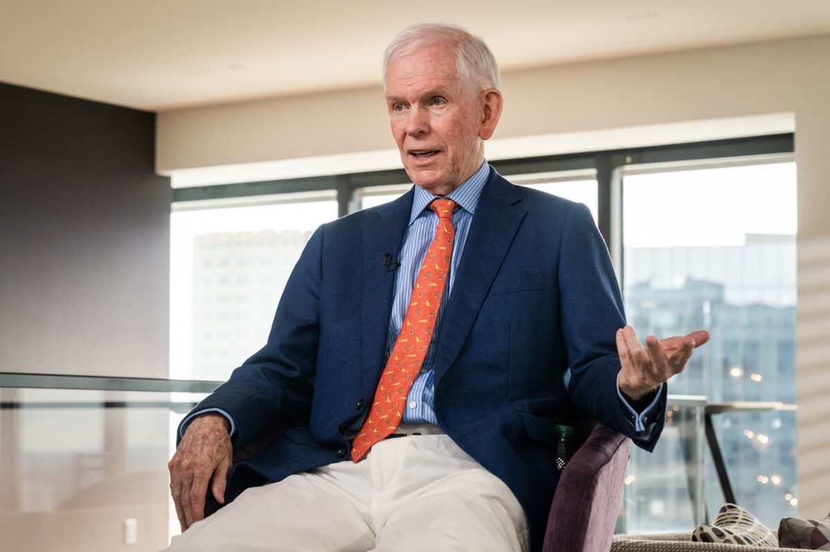 Jeremy Grantham Points to a Watershed Moment for Big Tech