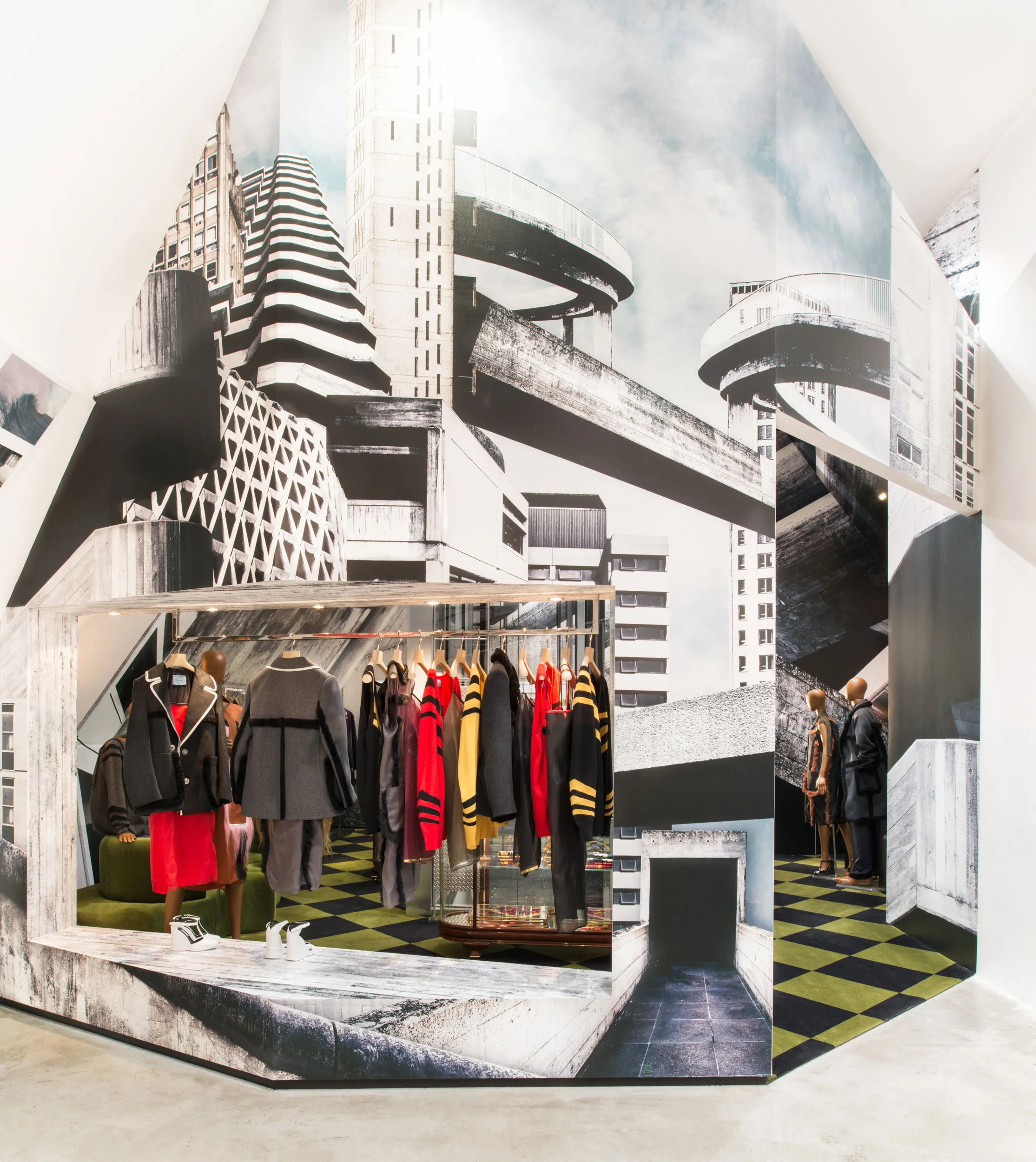 Behind Comme des Garcons' Free-Flowing Designs Stands Contrarian