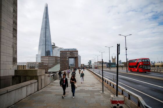 Sparse Crowds Signal City of London’s Lackluster Office Return