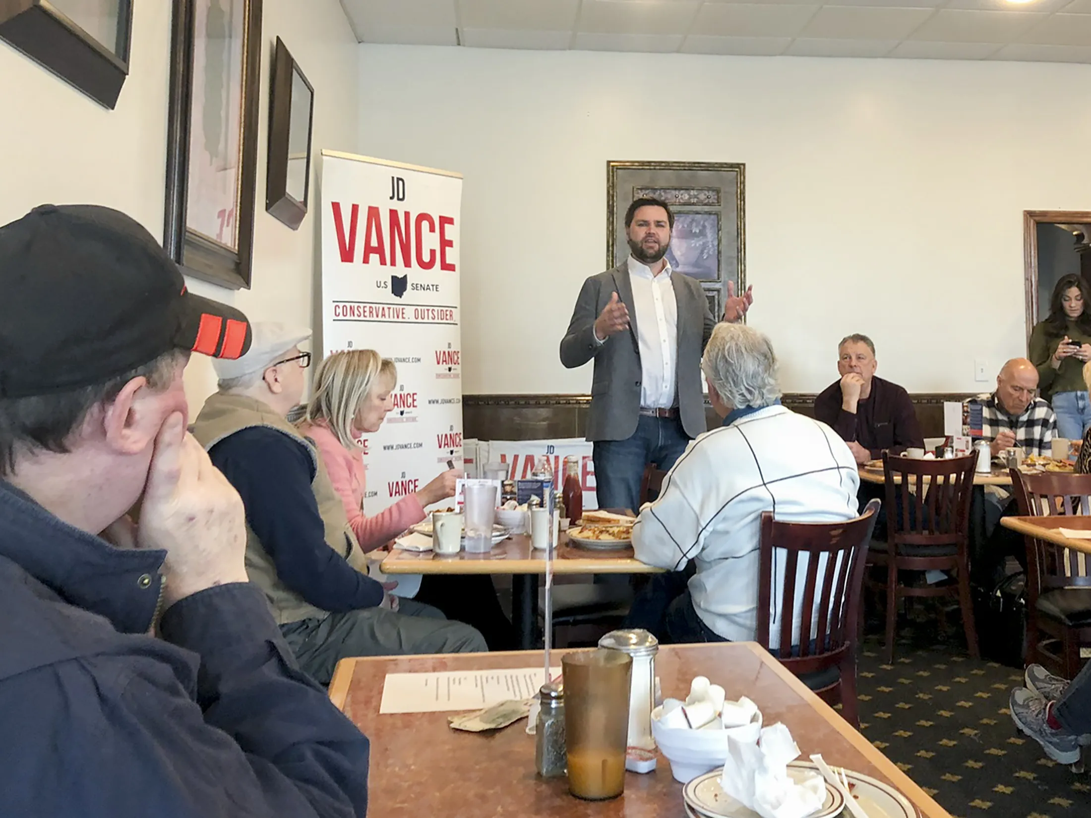 JD Vance speaks at a town hall event at&nbsp;a restaurant in Strongsville, Ohio.