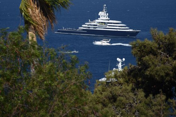 Oligarch’s Yacht Leaves Questions About Burford in its Wake