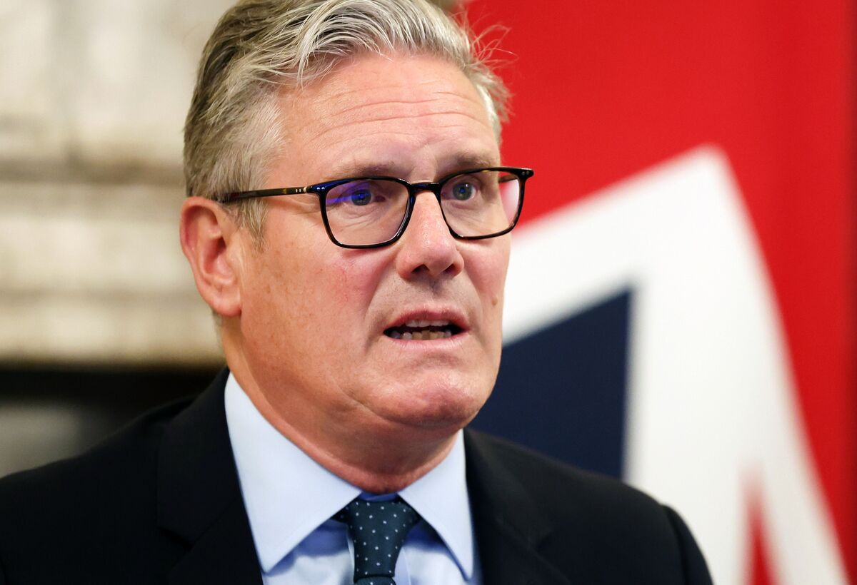 Starmer’s Strategy Chief Quits, Deepening Crisis for UK Leader