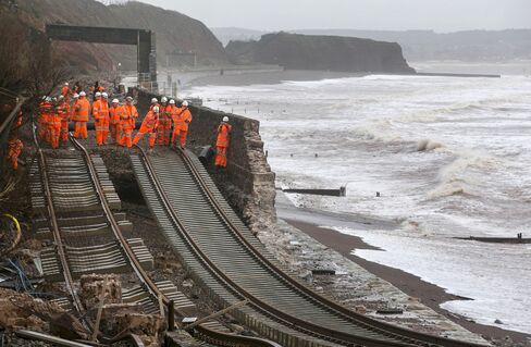 U.K. Redraws Railway Map