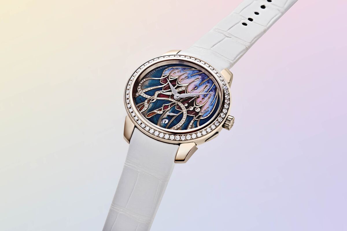 Metiers d Art Watches Aren t Just a Pretty Face Bloomberg