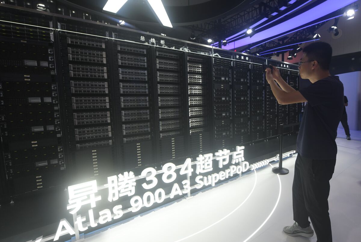 Huawei Unveils New AI Chip Tech to Rival Nvidia