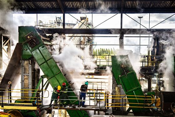 An Ethanol Plant in Zimbabwe Is Expanding, Despite Its Critics
