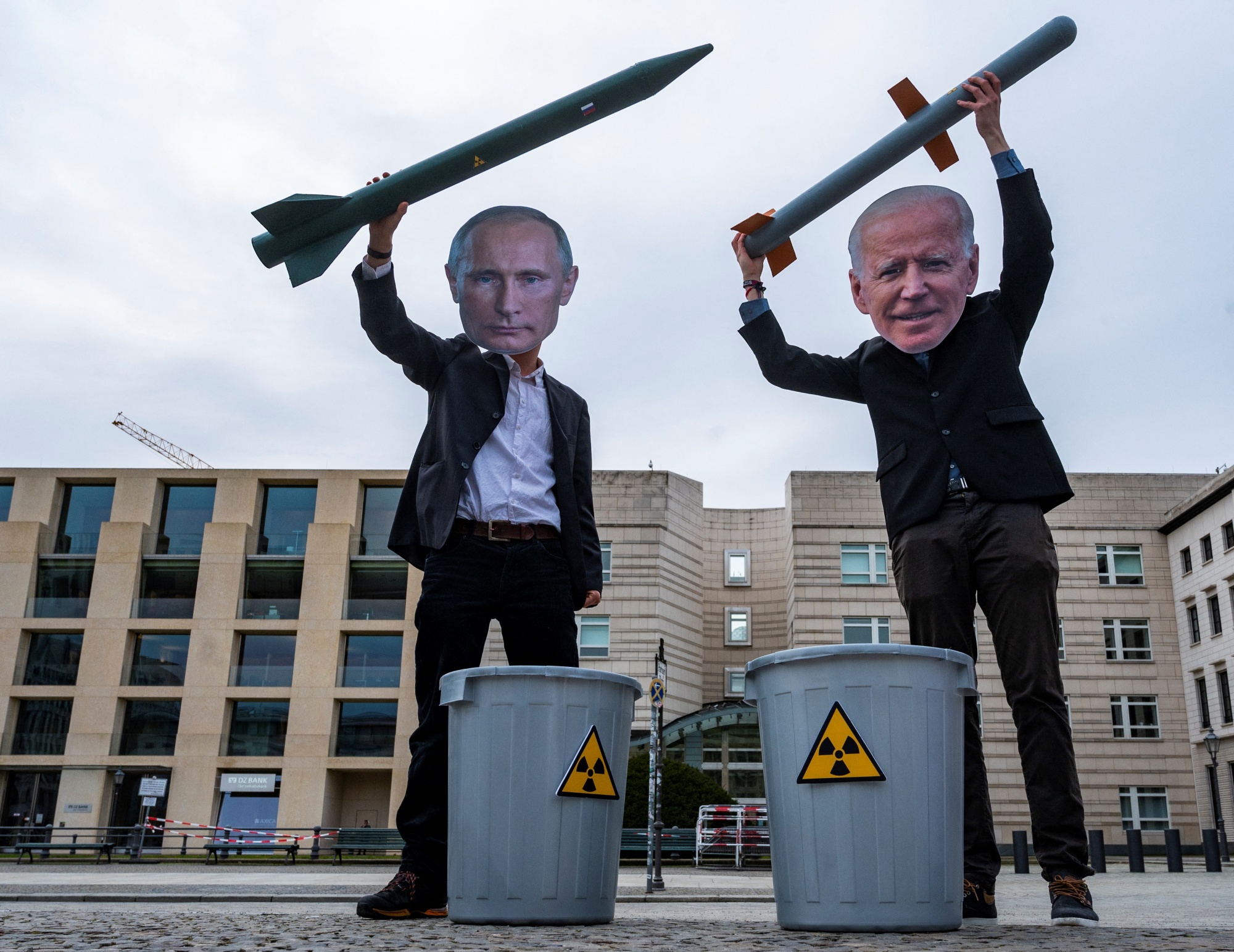Crash Course: Putin, Xi, Biden and Our New Cold War - Bloomberg