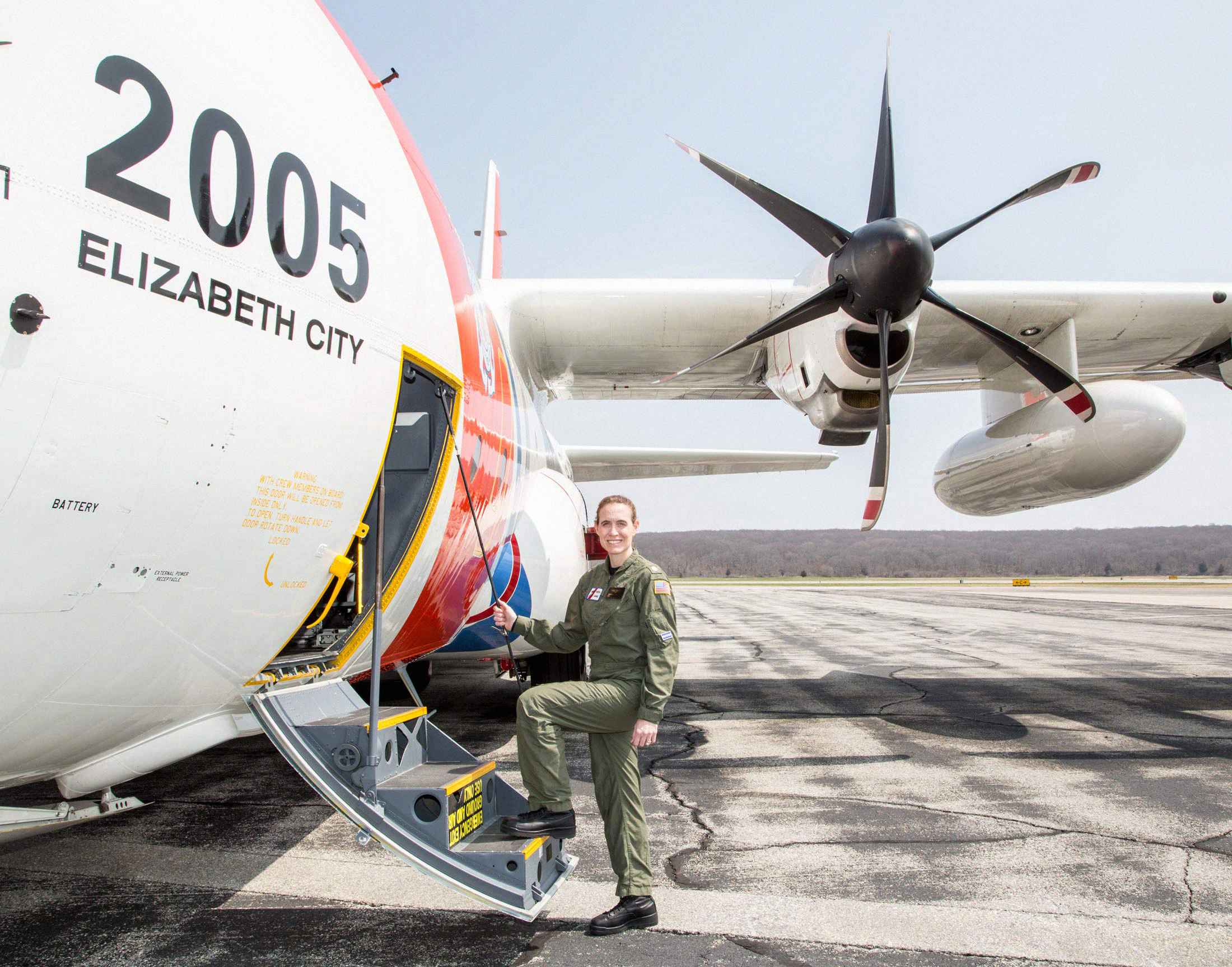 This Woman Tracks Icebergs for the International Ice Patrol Bloomberg