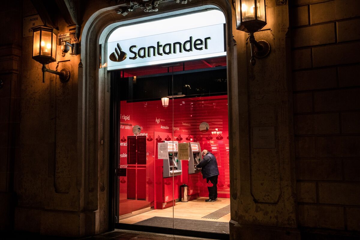 Santander profits boosted by Europe, costs rise in Brazil