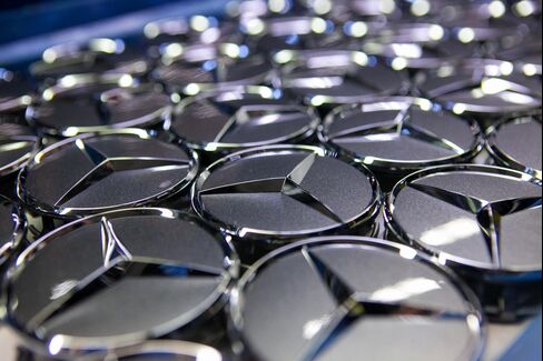 Daimler Mercedes-Benz badges