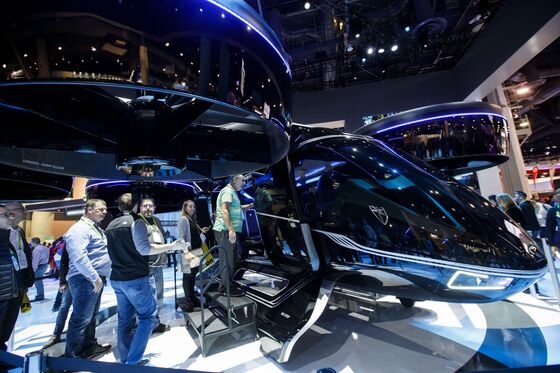 Tech’s Flagship CES Show Counts on Meat, Cars to Draw Crowds