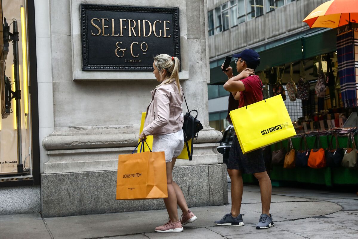 Selfridges Held Talks to Spin Out its Online Luxury Websites - Bloomberg