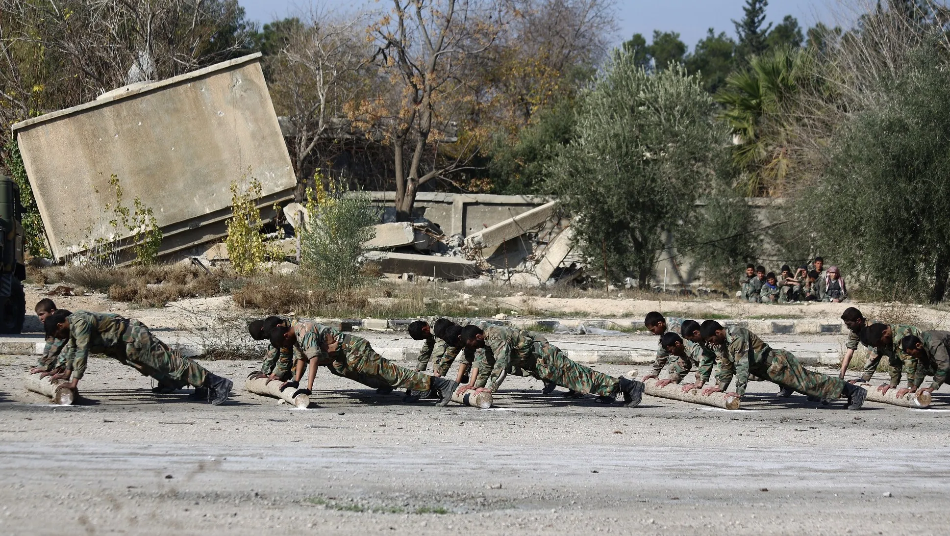 Not scaring Islamic State.
