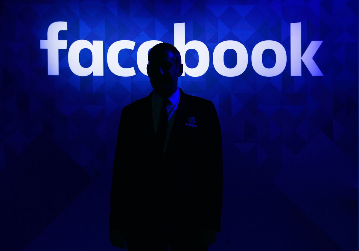 Facebook to Stop Showing ‘Disputed' Flags With Fake News - Bloomberg