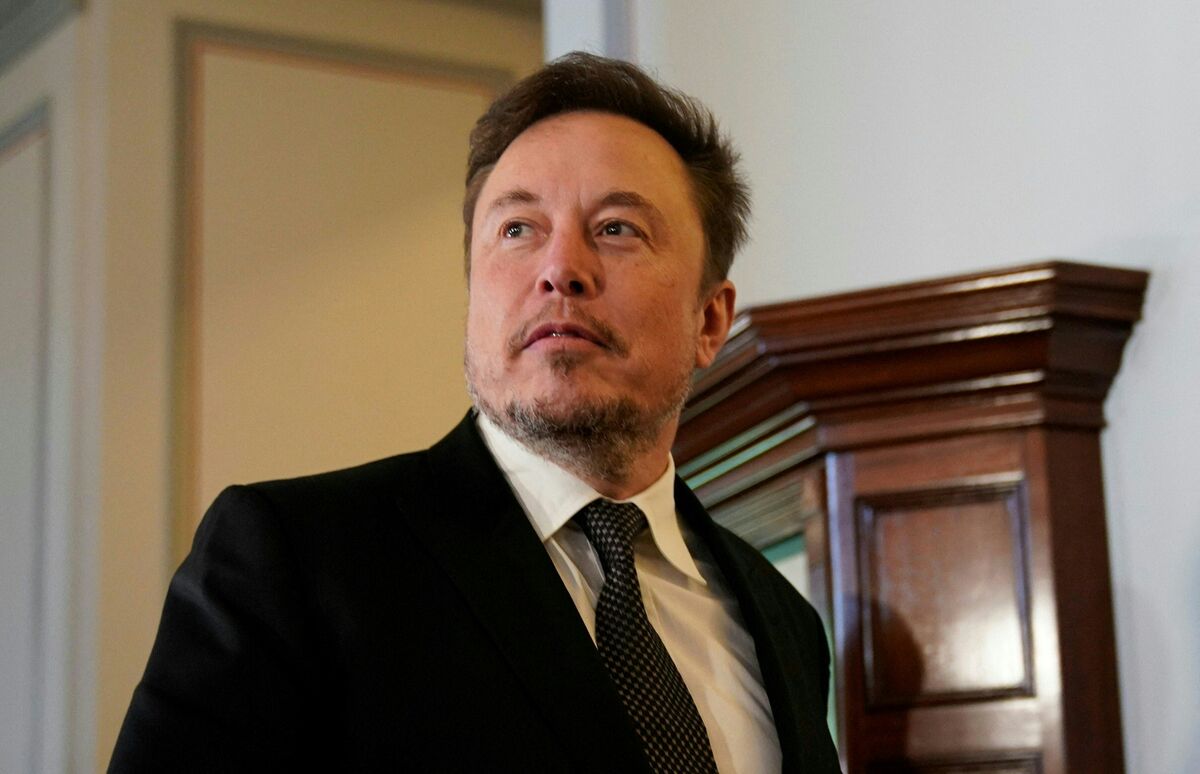 Elon Musk Under SEC Investigation Over Refusal to Testify in Twitter ...