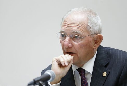 Wolfgang Schauble, Germany's finance minister, speaks during a news conference after the Group of Seven (G-7) finance ministers and central bank governors meeting in Sendai, Japan, on Saturday, May 21, 2016.