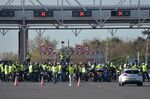 Yellow vests&nbsp;block the highway toll in Muret near Toulouse.