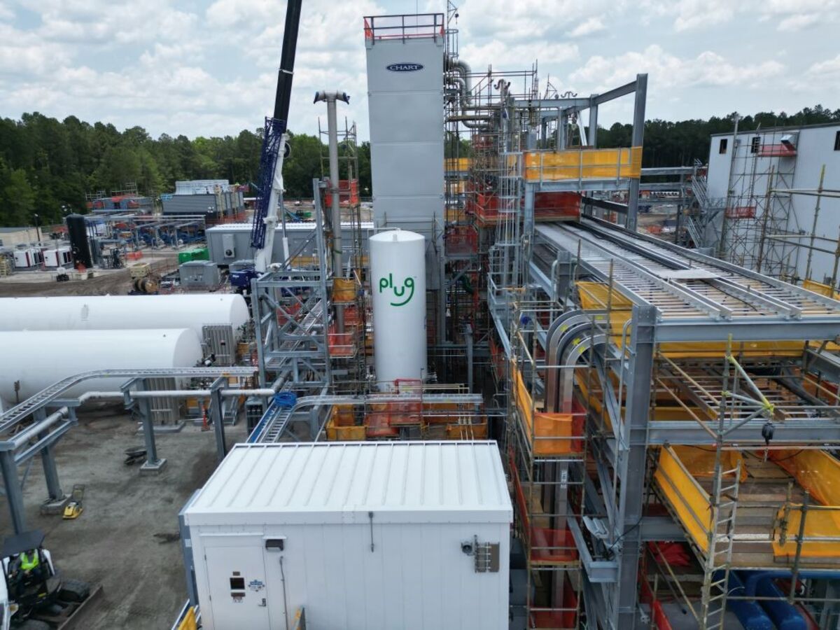 Plug Power Inc. Navigates Government Support for Hydrogen Plants