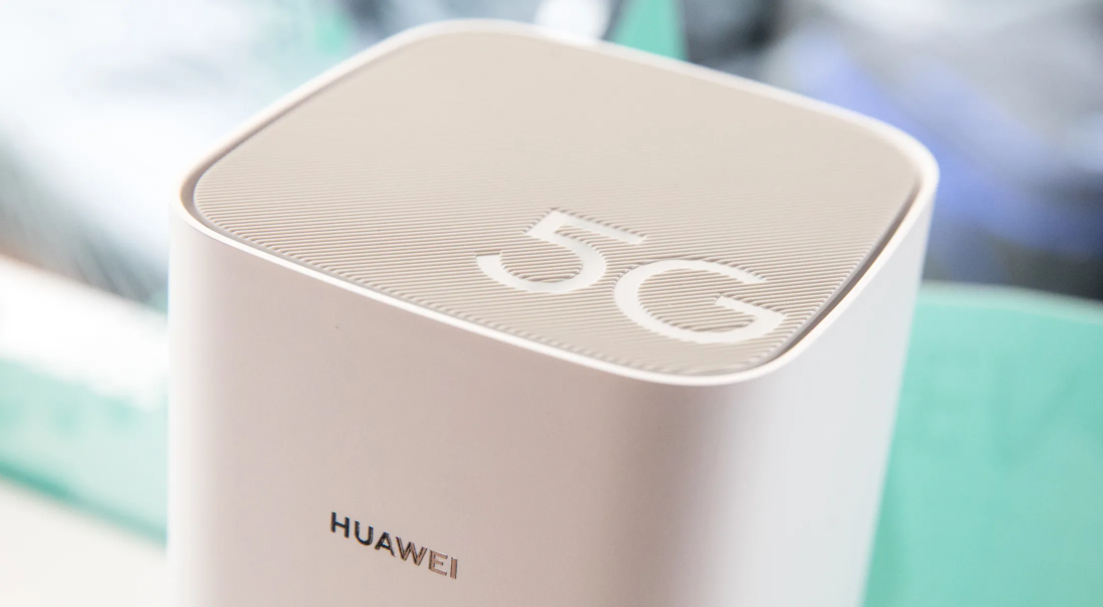 BT Drops Huawei Phones for Britain's First 5G Network