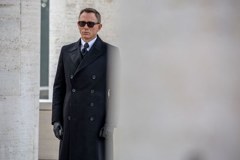 This double-breasted jacket was a nod toward Italian mob bosses, Temime said.