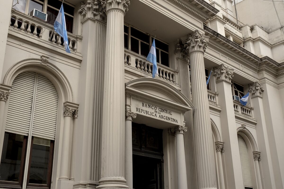 assets.bwbx.io image