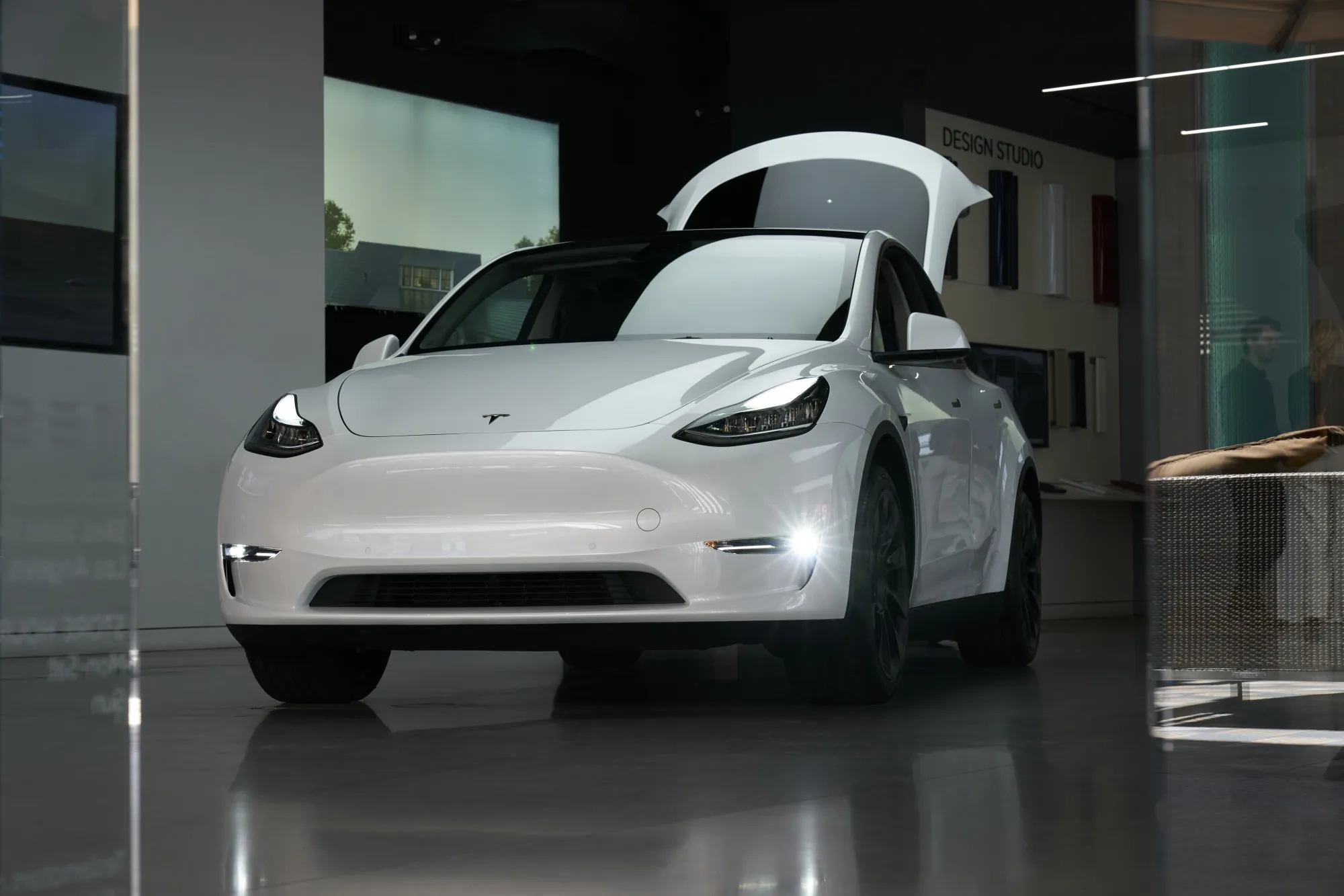 A Tesla Model Y on display inside a Tesla store at the Westfield Culver City shopping mall in Culver City, California, U.S. Tesla’s narrow business makes it vulnerable among high-flying stocks.