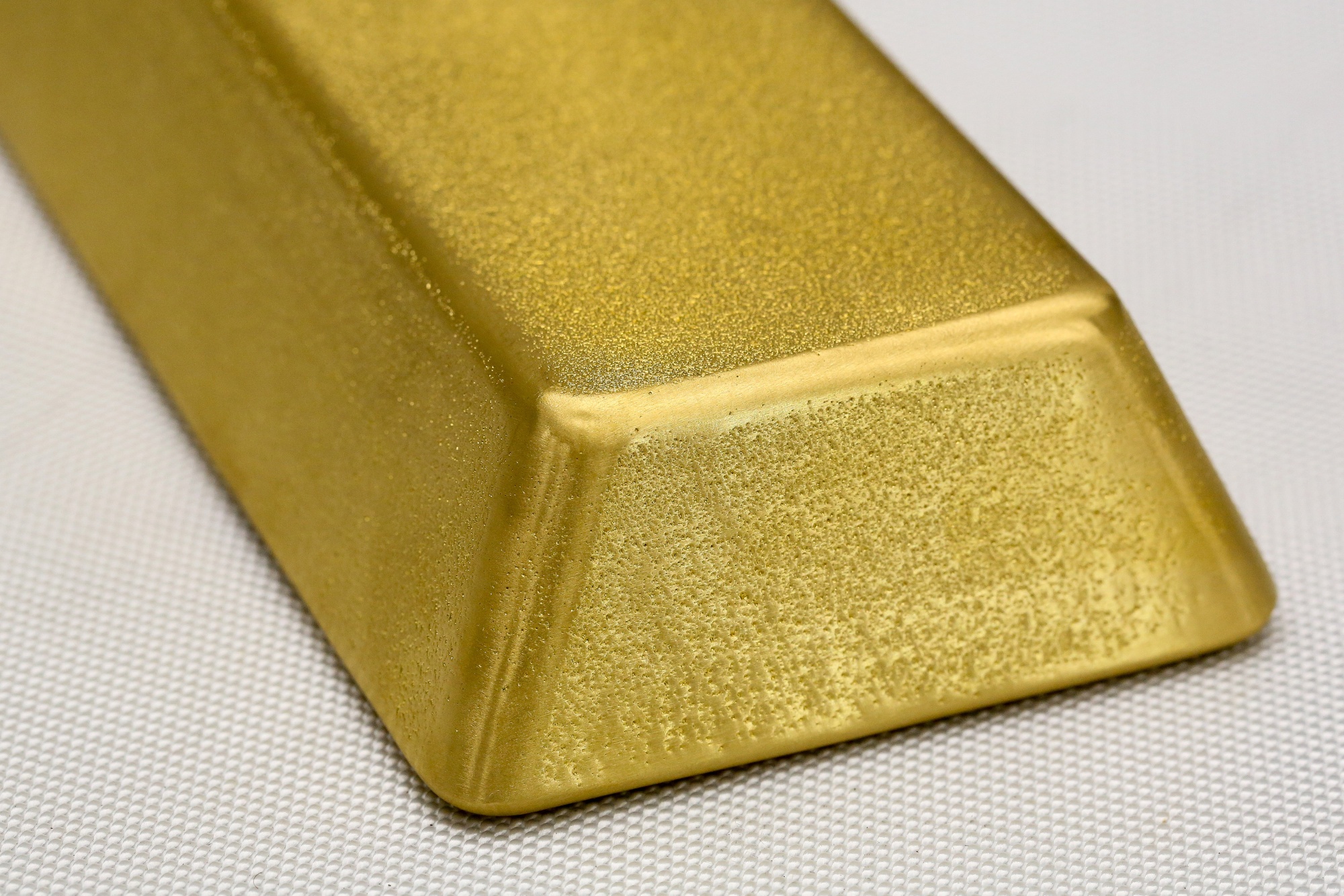 Russian Gold Bar Production at Ural Mining And Metallurgical Co.