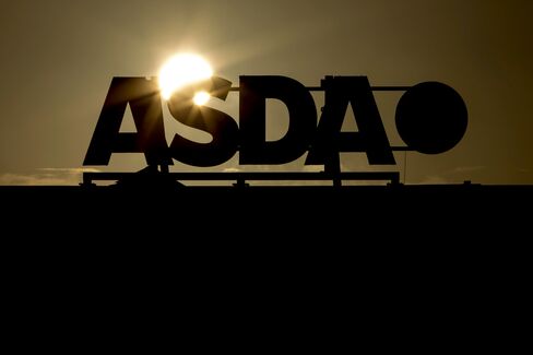 Black Friday Arrives in U.K. as Crowds Descend on Asda Stores
